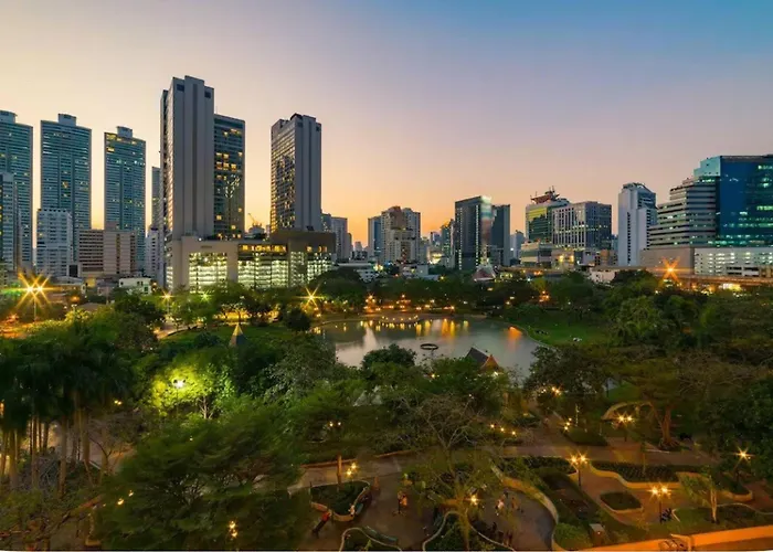 Large House In The Middle Of Sukhumvit 22 For Family