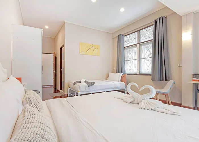 Large House In The Middle Of Sukhumvit 22 For Family *