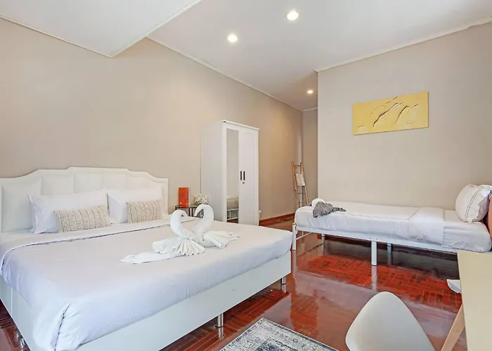 度假居 Large House In The Middle Of Sukhumvit 22 For Family