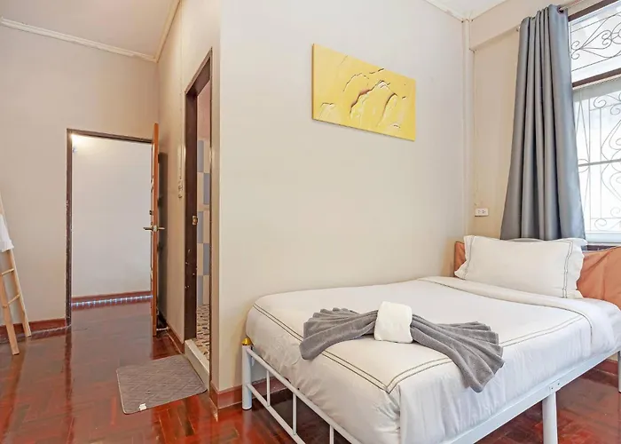 Large House In The Middle Of Sukhumvit 22 For Family *