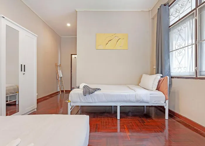 度假居 Large House In The Middle Of Sukhumvit 22 For Family *