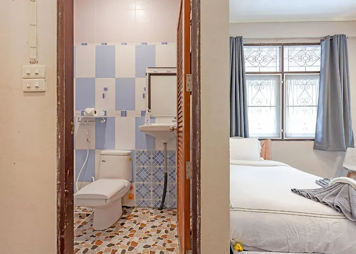 Large House In The Middle Of Sukhumvit 22 For Family 度假居 *