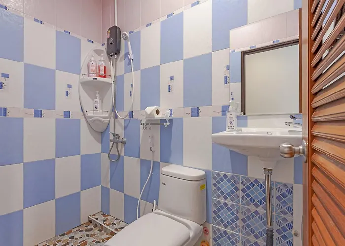 Large House In The Middle Of Sukhumvit 22 For Family 度假居 *