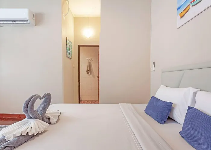 Large House In The Middle Of Sukhumvit 22 For Family