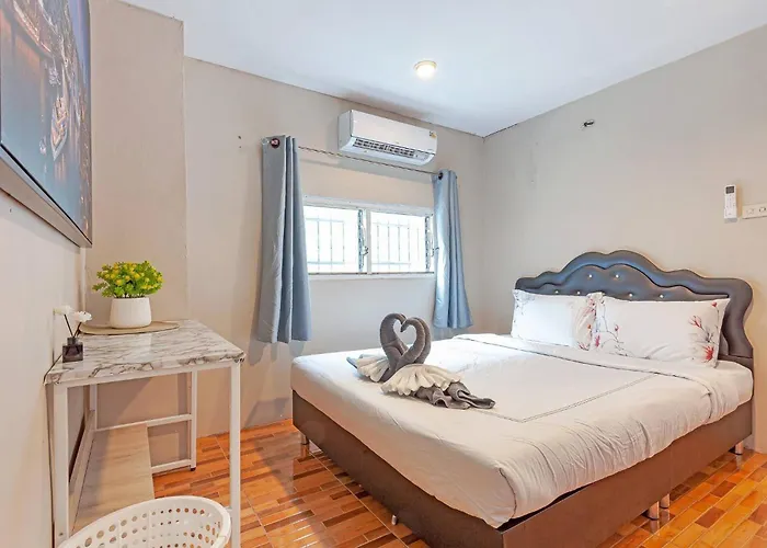 Large House In The Middle Of Sukhumvit 22 For Family