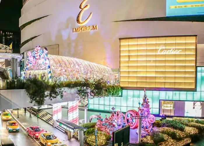 度假居 Large House In The Middle Of Sukhumvit 22 For Family *