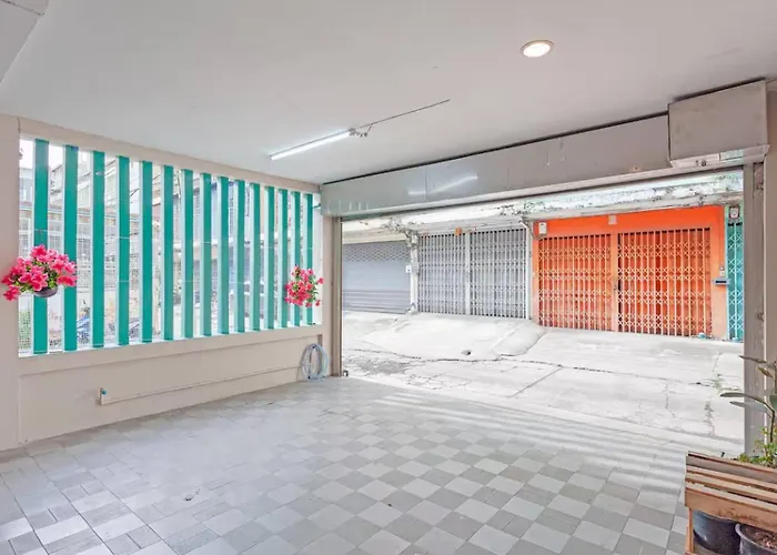 Large House In The Middle Of Sukhumvit 22 For Family *